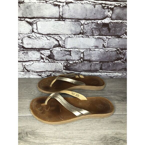 Olukai Kapehe Luana Gold Leather Beach Flip Flops Sandals Women’s Sz 9M US/39EU - Picture 14 of 16